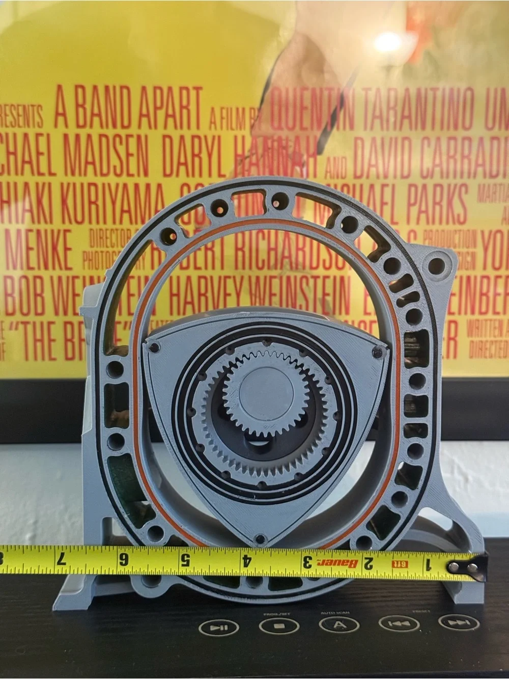 Rotary/Wankel Engine - Functional Model - Picture 3 of 4